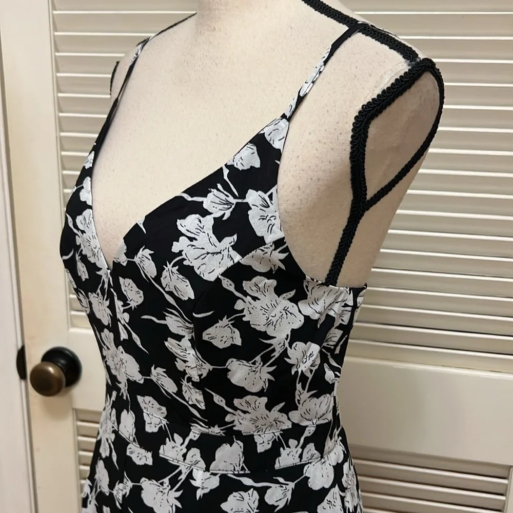 Lulus Darling Daylily White and Black Floral Print High-Low Maxi Dress, NWT - Picture 11 of 17